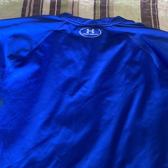 UnderArmor fleece lined pullover - Picture 4 of 5